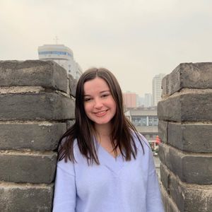 Meet your Posher, Lily